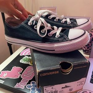 Black and White converse